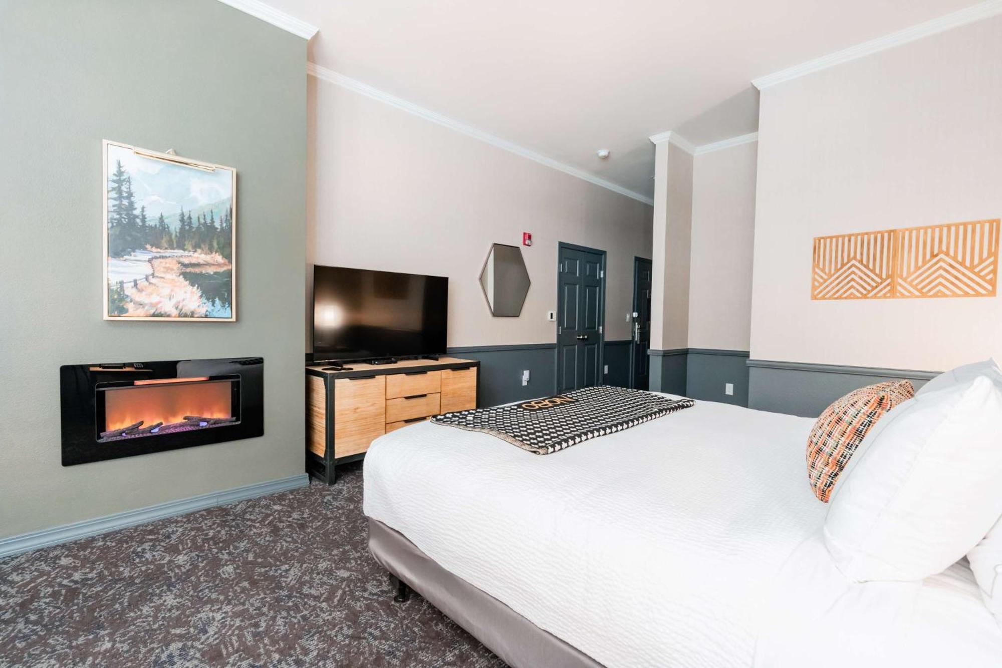 Hotel Nobo Cascade, Tapestry Collection By Hilton Exteriör bild